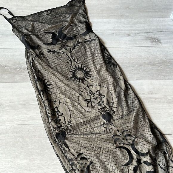 Nasty Gal Lace Ruched Side Cami‎ Dress With Contrast Lining Black Size 6 NWT - Picture 5 of 6